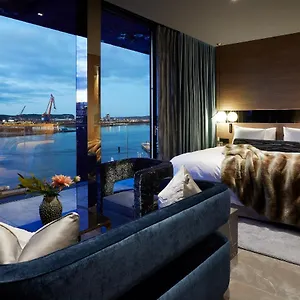 **** Hotel Riverton Zweden
